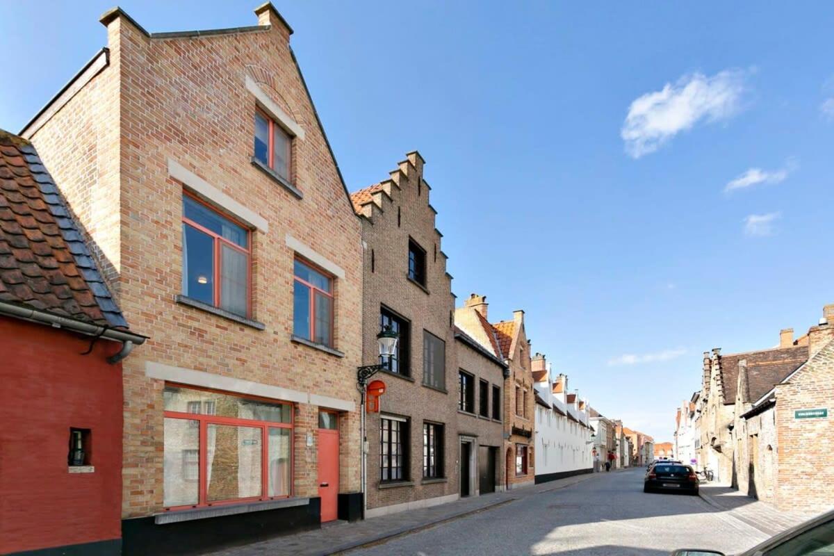 Вілла Huswell - Charming Town House In Historic Center Of Брюгге Екстер'єр фото